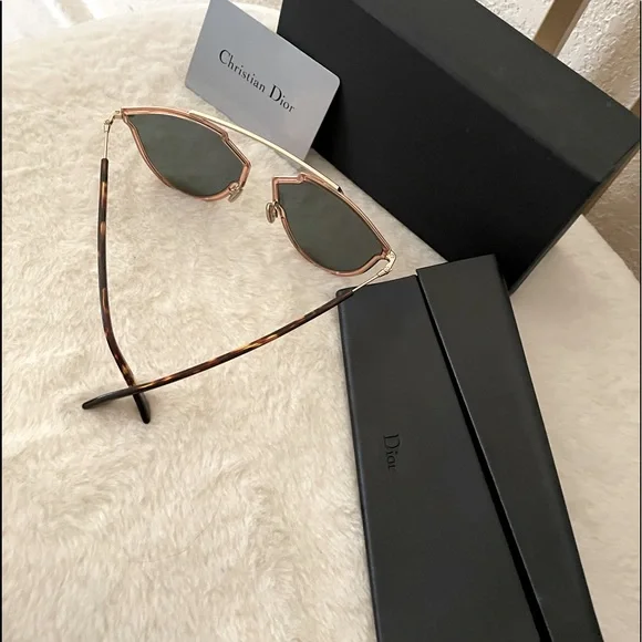 Dior sunglasses, in beautiful gold and rose gold - Picture 2 of 4